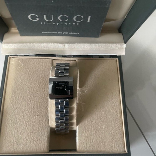 Ρολόι Gucci καινούργιο, γυναικείο, ασημί με πιστοποιητικά
