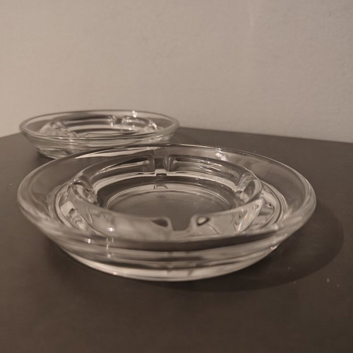 Glass ashtrays set of 2 unused