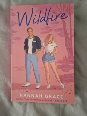 Wildfire Hannah Grace αγγλικό βιβλίο σαν καινούργιο