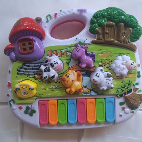 Musical toy like new