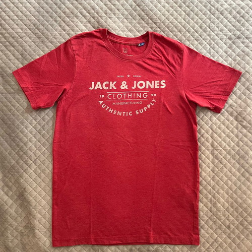 Jack & Jones red t-shirt for boys size 164 cm like new