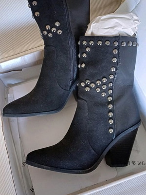 Boots with studs new, size 38, black