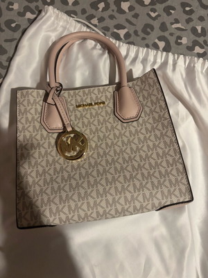 Michael Kors handbag like new, gray and pink