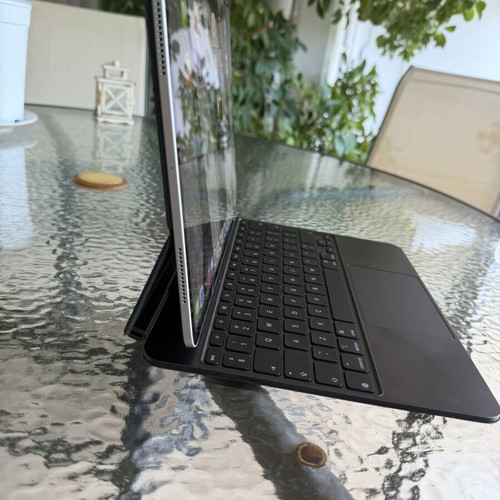iPad Pro M5 13 with Magic Apple Keyboard, Apple Pencil Pro, Nomad folio case, tempered glass