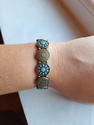 Elastic bracelet like new, brown