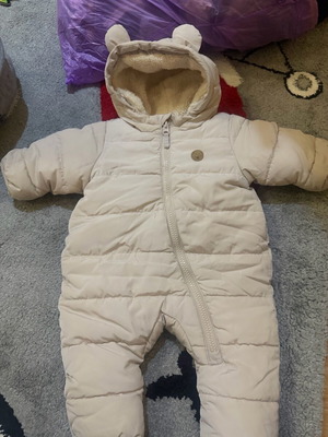 H&M Baby Jumpsuit new product with cut tags