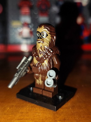 Chewbacca (Goggles) Lego minifigure with blaster and binoculars