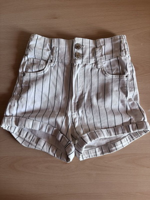 Shorts pack of 4 used, size small 36, Bershka, Zara, Shein