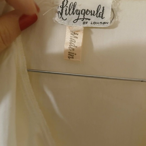 Women's shirt like new, size S-M, white and beige