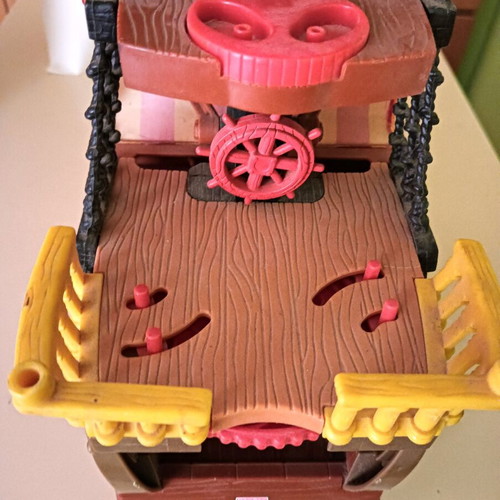 Fisher Price Ship like new