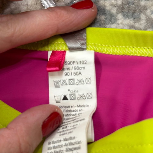 Orchestra swimsuit in very good condition