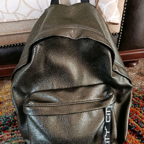 City backbag used, black backpack