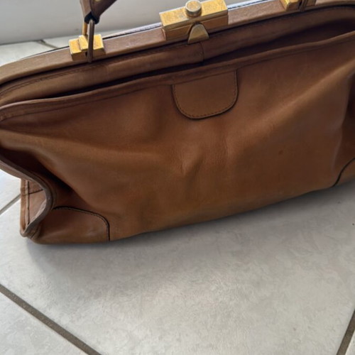 Leather handbag used vintage beige