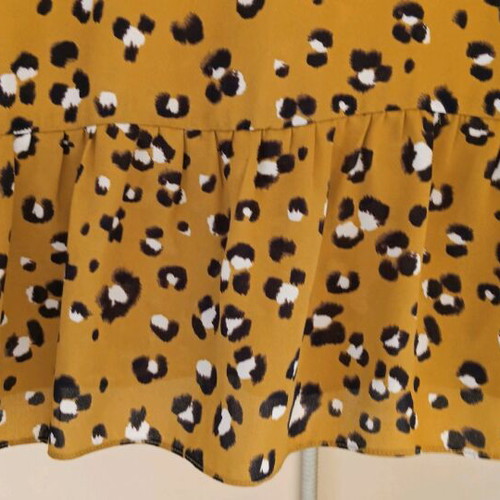 Zara shirt size M like new with ruffle back black and gold