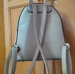 Beige backpack like new with inner pockets