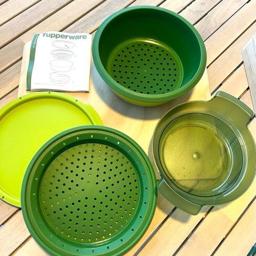 Tupperware 101 MicroGourmet steam cooker for microwave oven new
