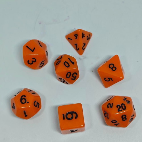 RPG polyhedral dice set 7 pieces like new