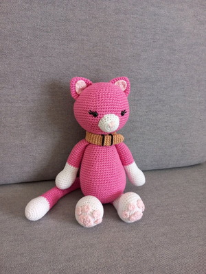 Handmade cat doll new, cotton yarn, 30cm