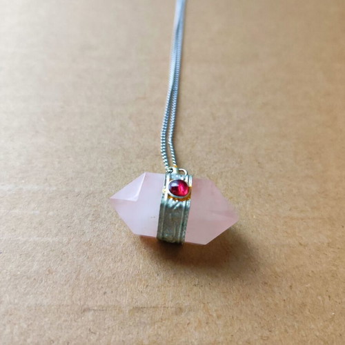 Sweetheart Rose Quartz Crystal Point Boho Necklace new