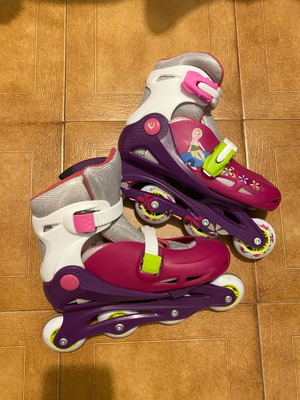 Roller skates παιδικά ρολλερς πατίνι νούμερα 34-37 με προστατευτικά σε τέλεια κατάσταση