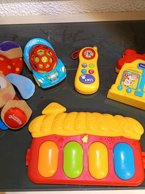 Sound and light toys used, all together