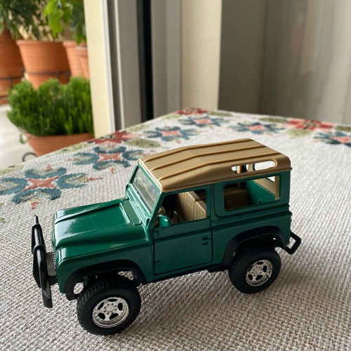 Vintage collectible metal Land Rover 4x4 jeep like new