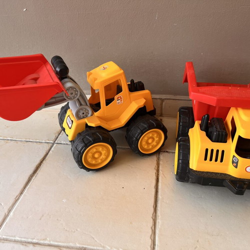 Set of large children's construction trucks like new