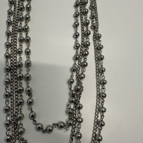 Women's necklace with five silver chains