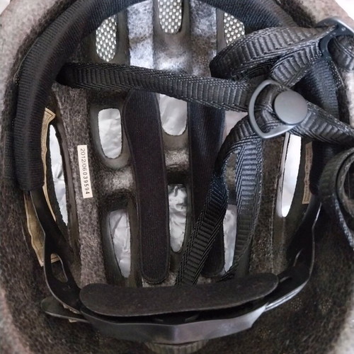 Bicycle helmet like new, size L