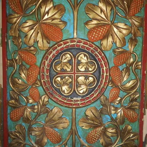 Woodcarving ecclesiastical used with excellent composition and colors 52x45 cm