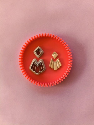 Polymer clay cutter like new for handmade earrings