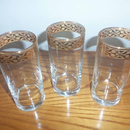 Water glasses used, set of 3, hand-blown glass with gold rim 6x14 cm