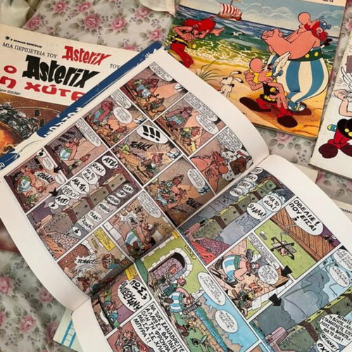 Lucky Luke and Asterix comic books, set of 10