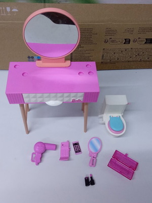 Barbie furniture and beauty accessories set like new