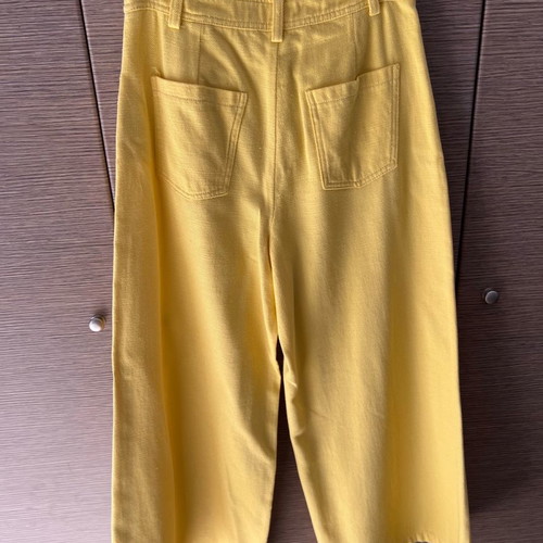 BSB women's cotton suit like new, yellow