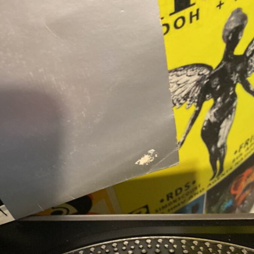 Leonard Cohen vinyl record used, good cover and very good disc condition
