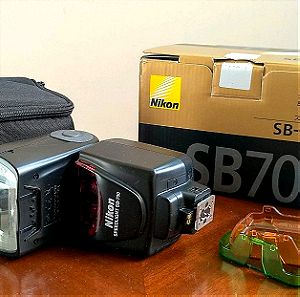Flash Nikon SB-700 AUTO FOCUS