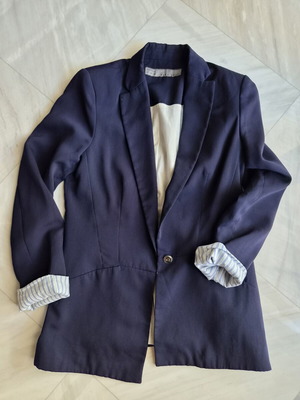 Zara navy blue blazer like new with details, size M