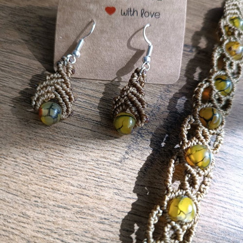 Macrame bracelet and earrings set new, brown