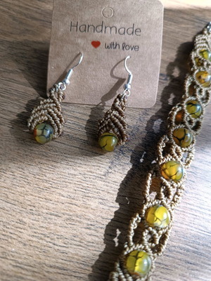 Macrame bracelet and earrings set new, brown