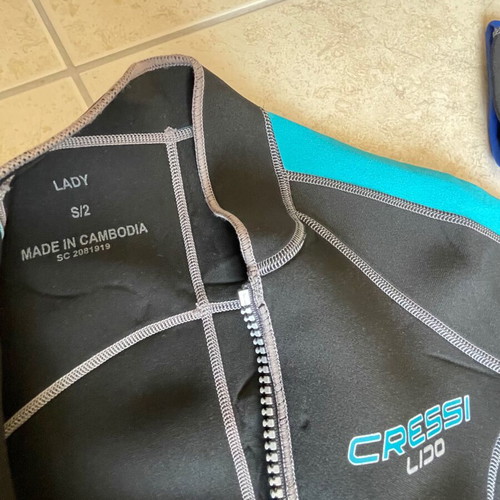 Cressi 2mm women's wetsuit like new