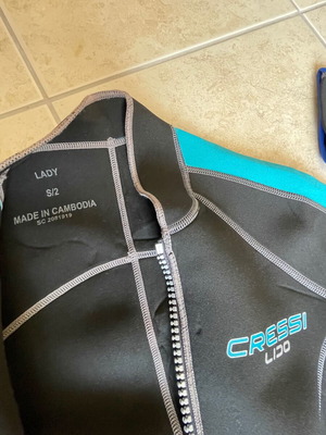 Cressi 2mm women's wetsuit like new