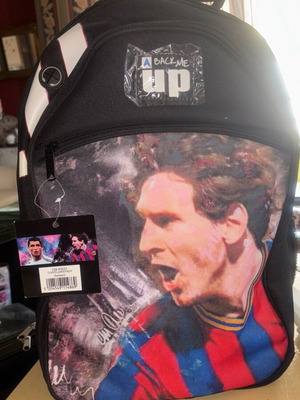 Μεγάλη σχολική τσάντα Messi καινούργια με πολλές θήκες