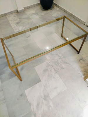 Rectangular coffee table gold like new 110x46.5x52.5 cm