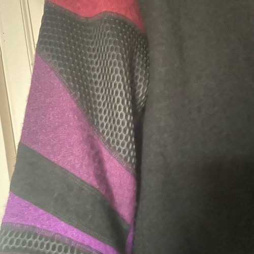Coat like new, black with purple, size XL