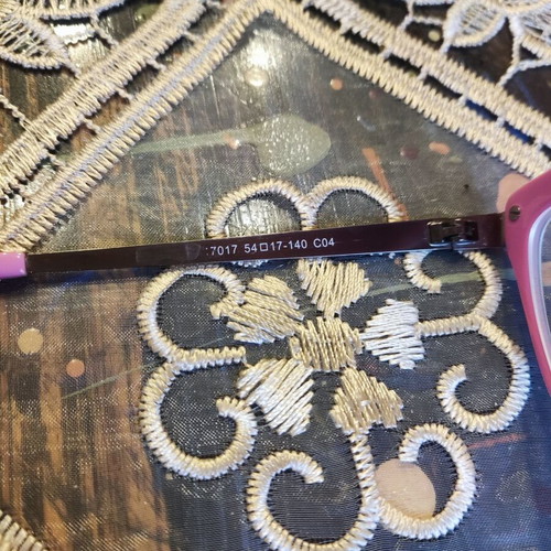 El Gio eyeglasses used, pink and purple frame 54-17-140