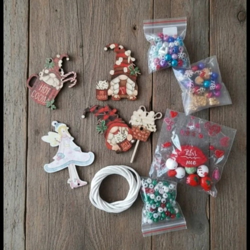 Christmas decoration set like new for DIY