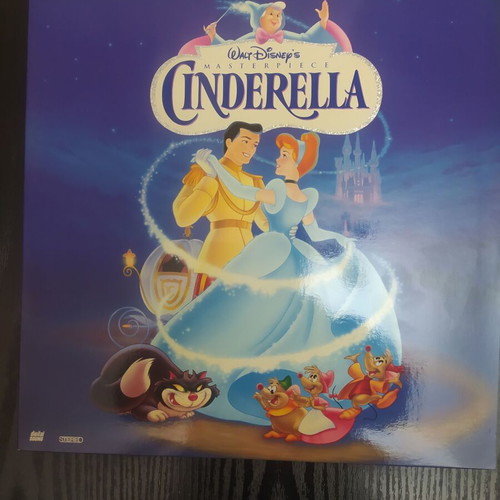 Walt Disney Cinderella Laser Disc like new, classic movie