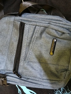 Men's shoulder bag new, good quality