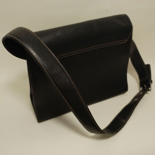 Black shoulder bag like new